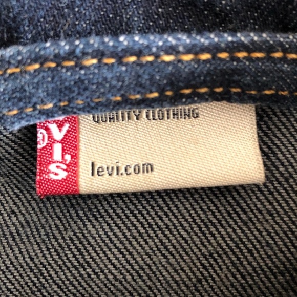 Levi’s jean jacket - Picture 5 of 9